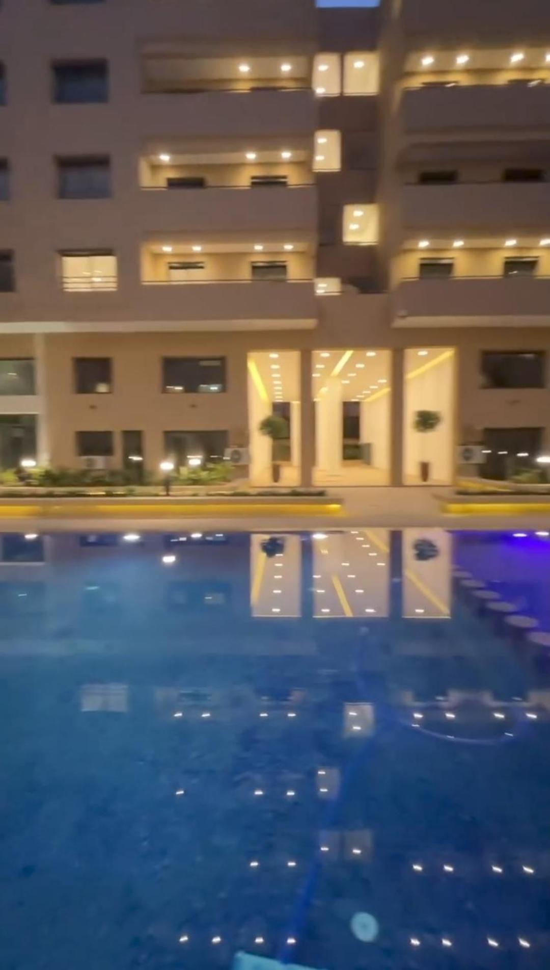 Elegant Duplex Avec Deux Piscines Et Vue Magnifique Appartement Marrakesh