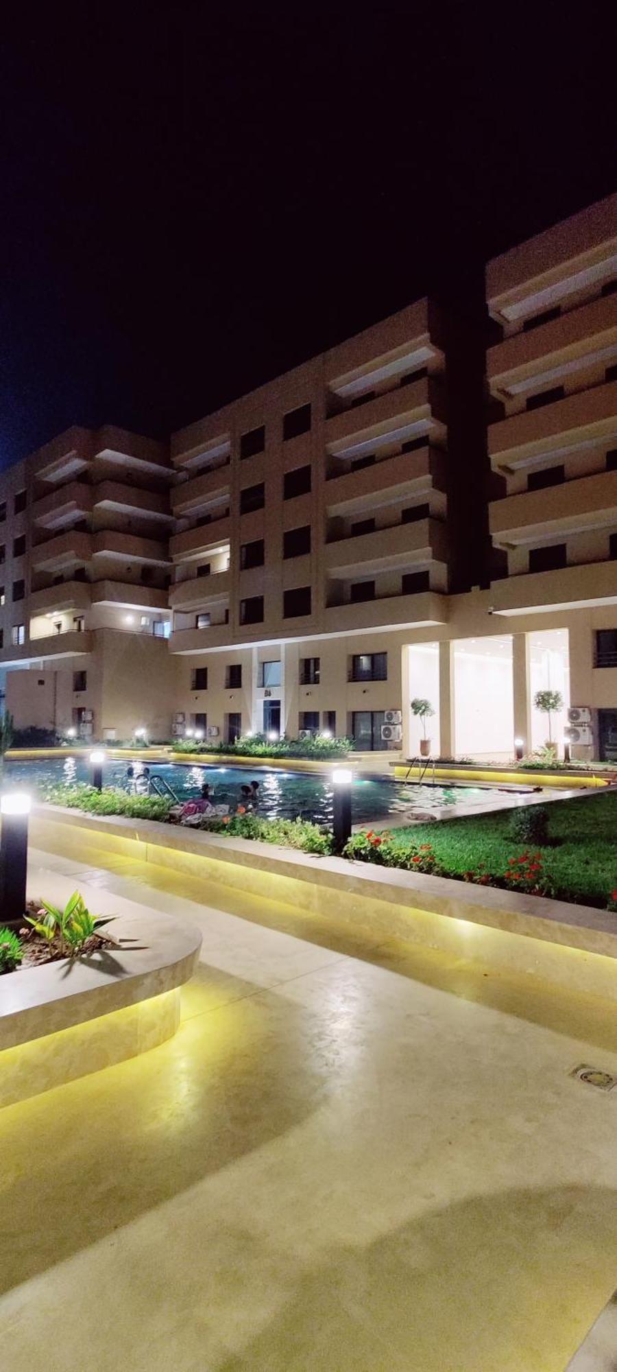 Appartement Elegant Duplex Avec Deux Piscines Et Vue Magnifique Marrakesh