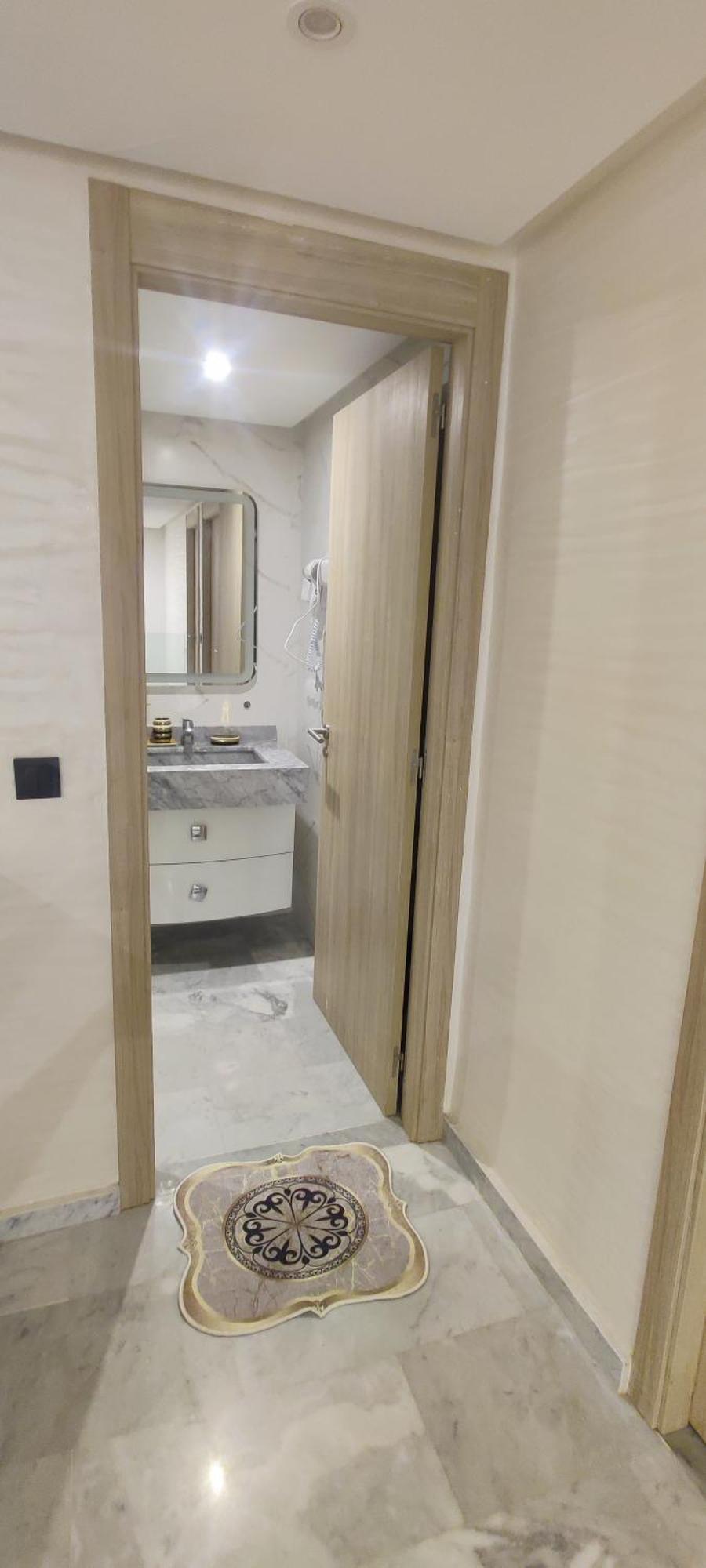 Elegant Duplex Avec Deux Piscines Et Vue Magnifique *